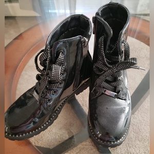 Tahari- Paten Leather glitter Black combat Boots | Size 2